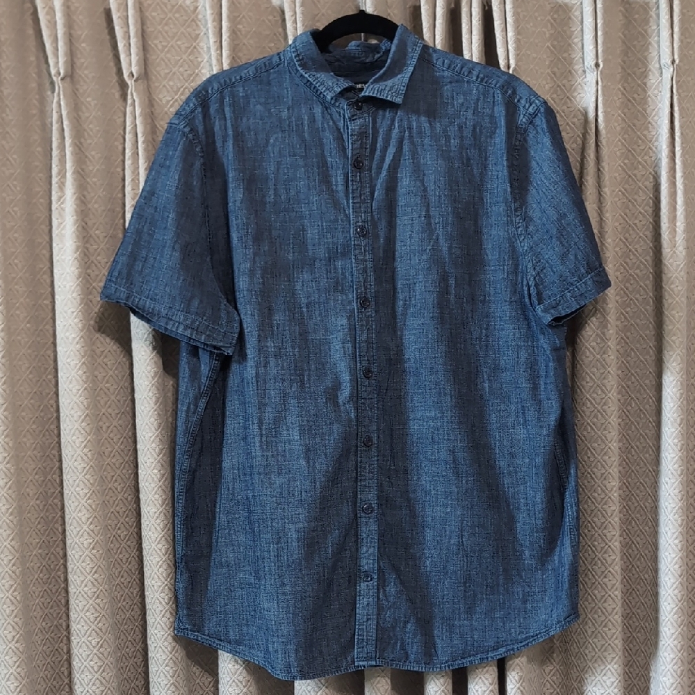 Men's Size XL Tall/Long Express Heathered Blue Shorts Sleeve Button Down Shirt